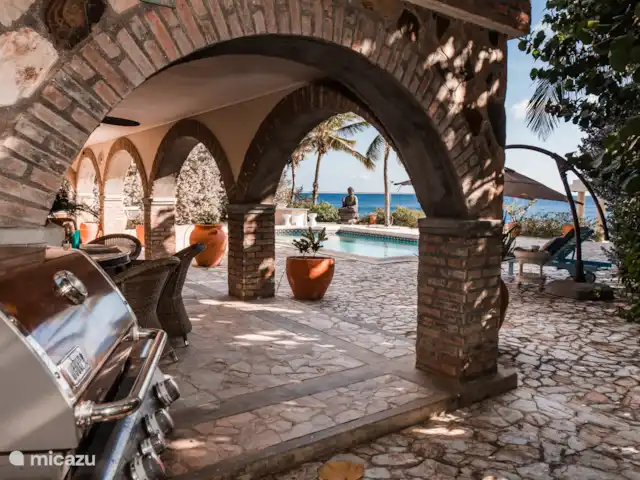 Oceanfront Home en Bonaire, Bonaire, Sabadeco - villa Hay una barbacoa de gas disponible.
