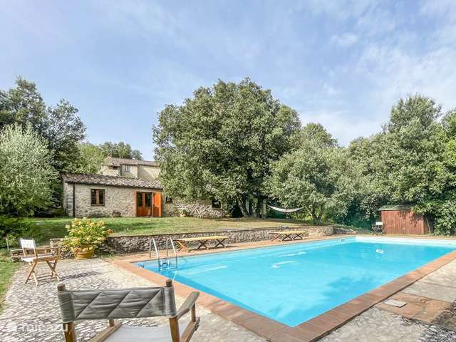 Vakantiehuis Italië, Umbrië – villa Huis met privé zwembad, 100% privacy