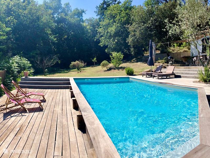 Vakantiehuis Frankrijk, Gard, La Roque-sur-Cèze Gîte / Cottage Gîte / Cottage met tuin en zwembad