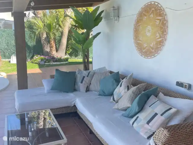 bungaló en España, Andalucía, San Juan de los Terreros – Villa Plyphona Sofá lounge