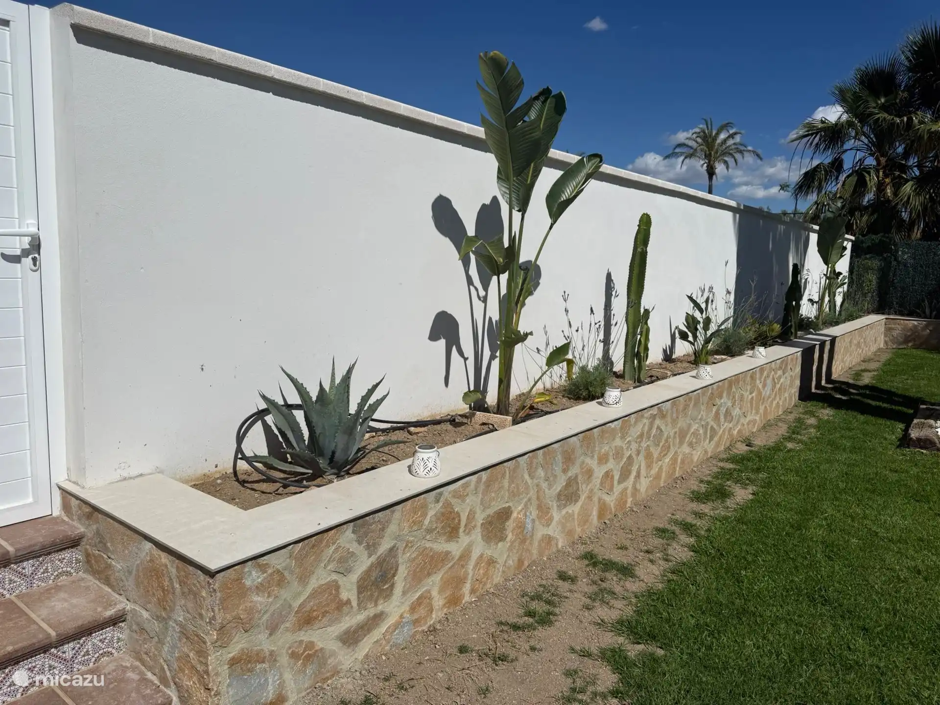 Notre nouveau mur dans le jardin