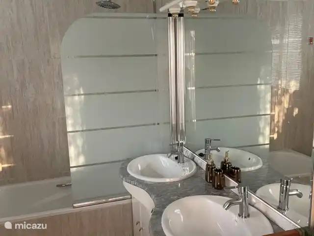 bungaló en España, Andalucía, San Juan de los Terreros – Villa Plyphona Baño 1