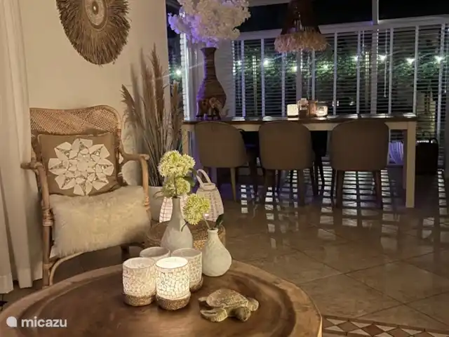 Villa Junio Rosy en Países Bajos, Güeldres, Wijchen - casa vacacional Sala de estar