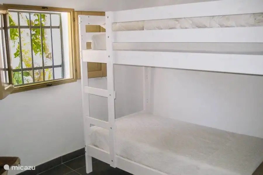 Etagenbett (Schlafzimmer 2)