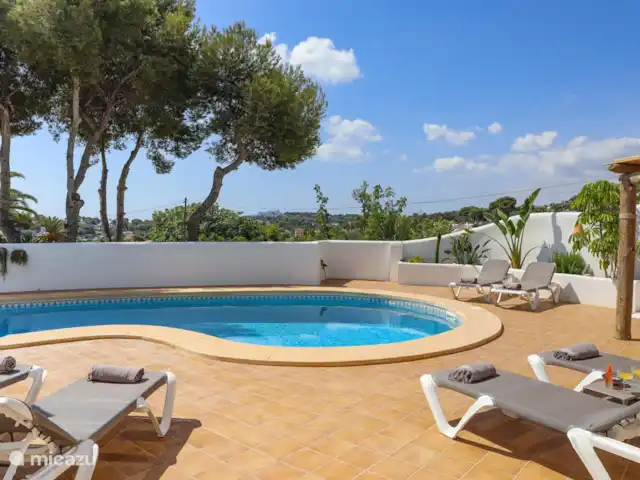Villa El Postre | Espagne, Costa Blanca, Moraira - villa Transats confortables au bord de la piscine