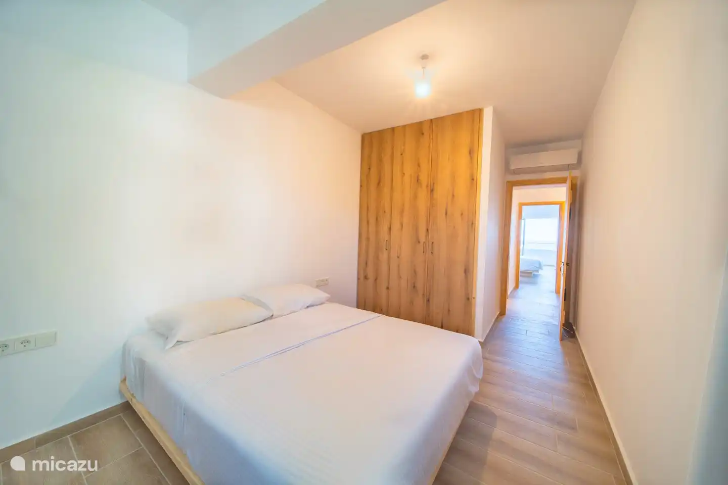 2e slaapkamer met 2persoons bed