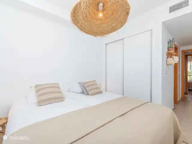 Location de Vacances Espagne, Andalousie, Casares Costa, penthouse - Penthouse Estepona Casares del Sol 2 chambres
Lits extra longs 2 x 200 cm et 2 x 210 cm