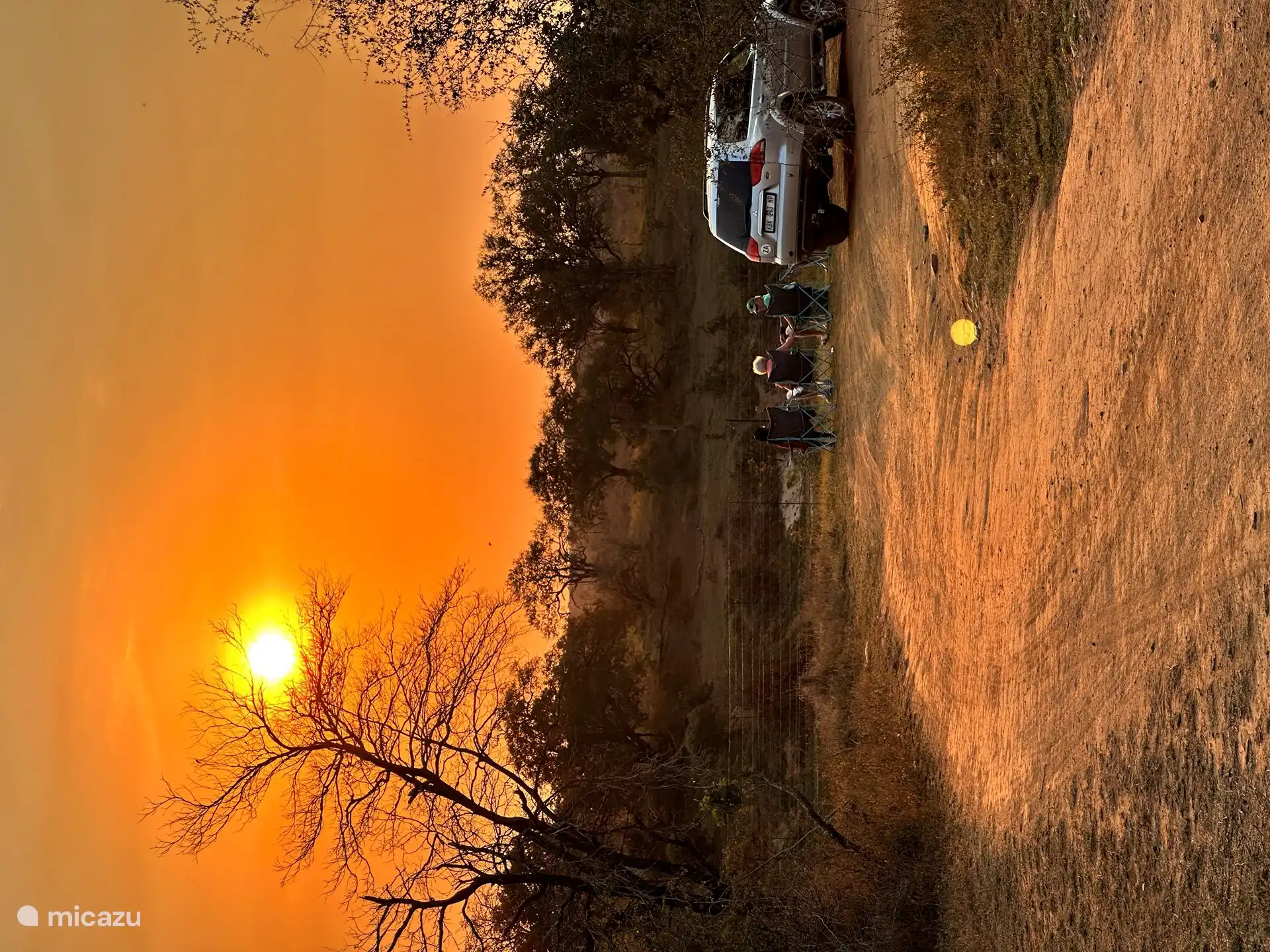 Genießen Sie den Fluss (Ende der Straße)