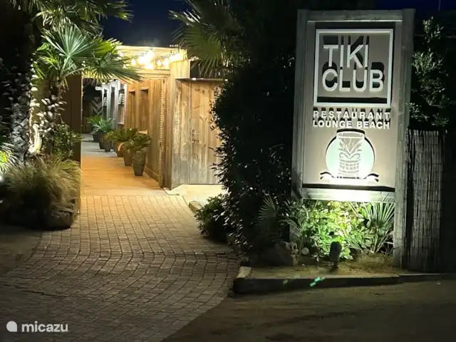 stacaravan huren in Frankrijk, Côte d´Azur, Ramatuelle – Beach House Kon Tiki St. Tropez ingang