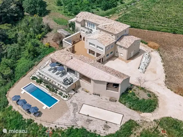 Mas de Toulair - Luxe in de Provence huren in Frankrijk, Gard, Salazac - villa Mas de Toulair - Luxe in de Provence huren in Frankrijk, Gard, Salazac - villa