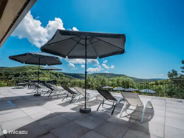 Mas de Toulair - Luxe in de Provence huren in Frankrijk, Gard, Salazac - villa Terrasse
