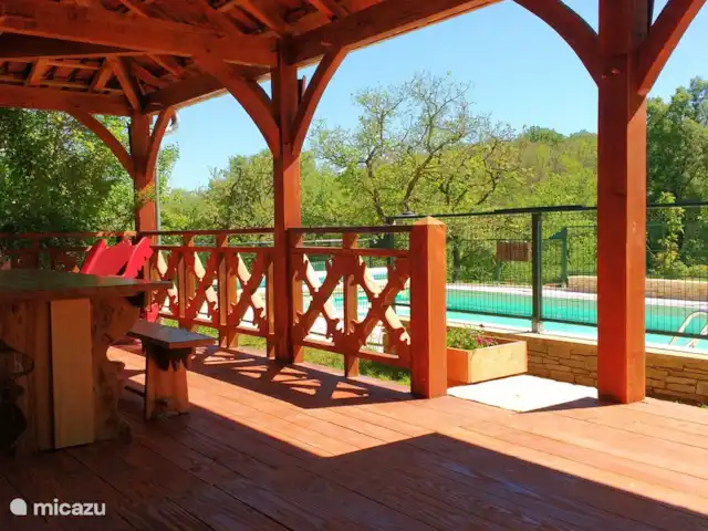 La señorita en Francia, Lot, Lavercantière - casa rural / cabaña terraza de la piscina 3