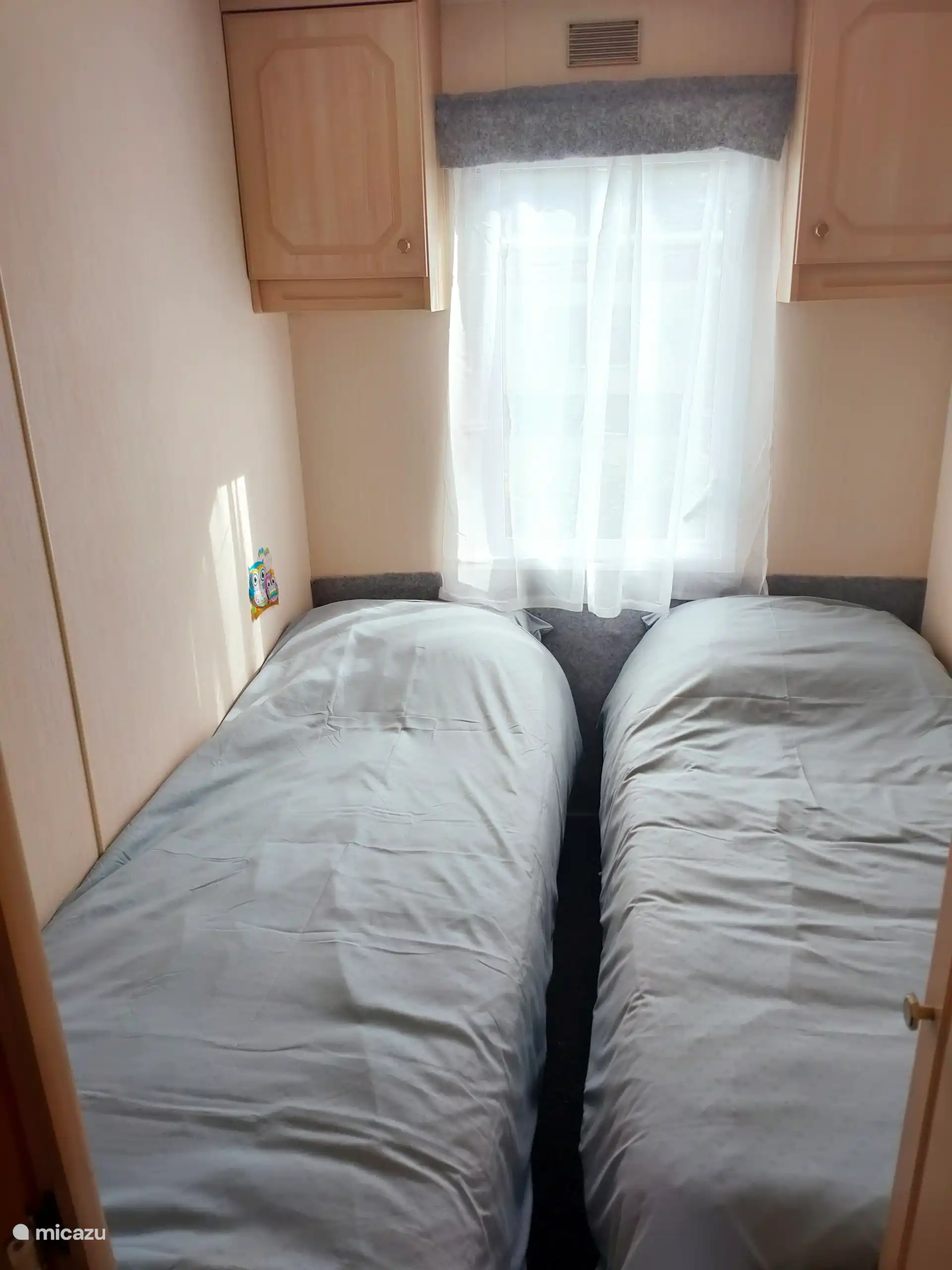 Kleines Schlafzimmer. Schrankplatz verf&#252;gbar