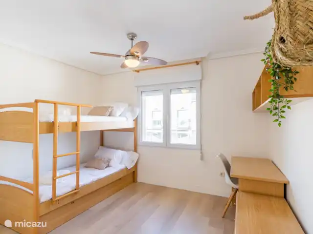 Location de Vacances Espagne, Costa Blanca, Jávea, maison mitoyenne - Maison Saint Tropez Chambre avec lit superposé
