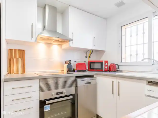 Location de Vacances Espagne, Costa Blanca, Jávea, maison mitoyenne - Maison Saint Tropez Cuisine entièrement équipée