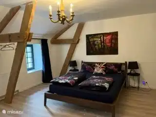 Schlafzimmer 4