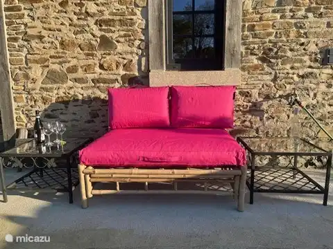 Sonniges Sofa für morgens und abends