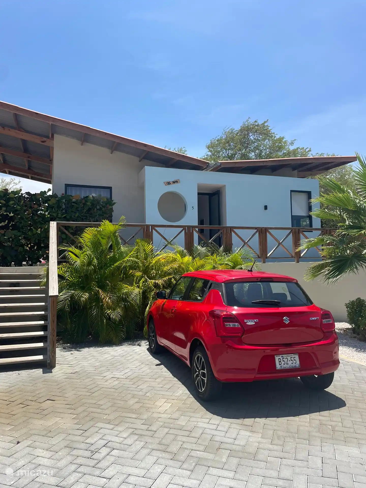 Vorderseite der Wohnung