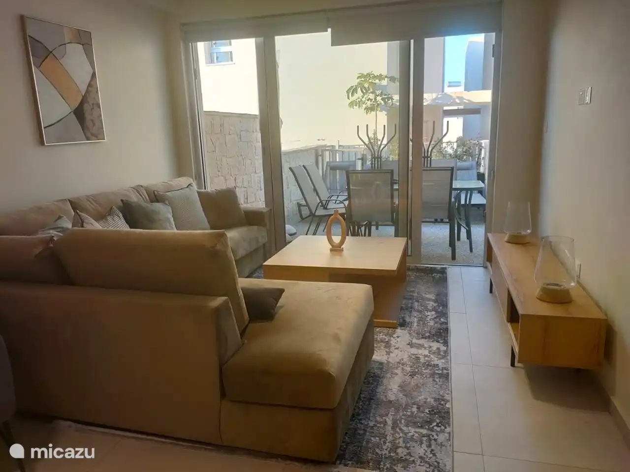 Leefgedeelte met ruime hoekbank