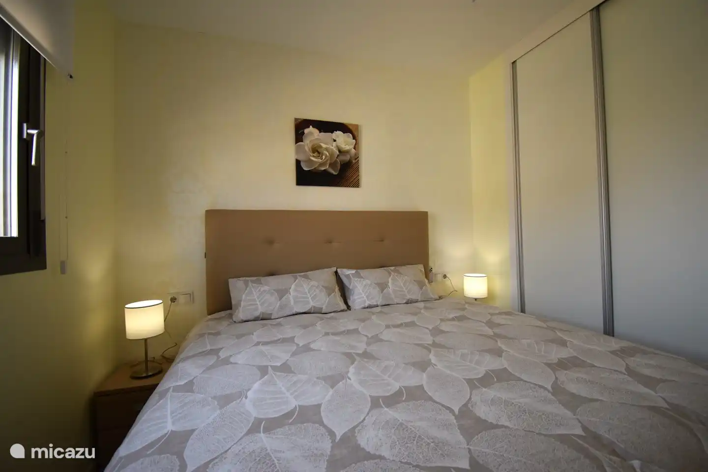 bedroom with double bed