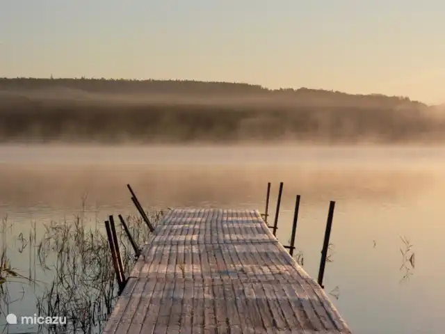 Maison de vacances Horizon vert | Suède, Skåne, Villands Vånga-Kristianstad - maison de vacances L'automne à Vånga. Au petit matin, de la vapeur s'élève du lac.