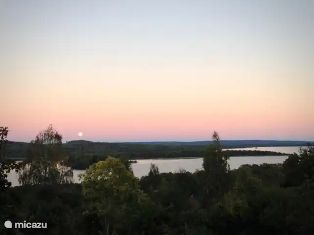 Maison de vacances Horizon vert | Suède, Skåne, Villands Vånga-Kristianstad - maison de vacances Vue depuis le terrain avec ce qu'on appelle une super lune au-dessus du lac.