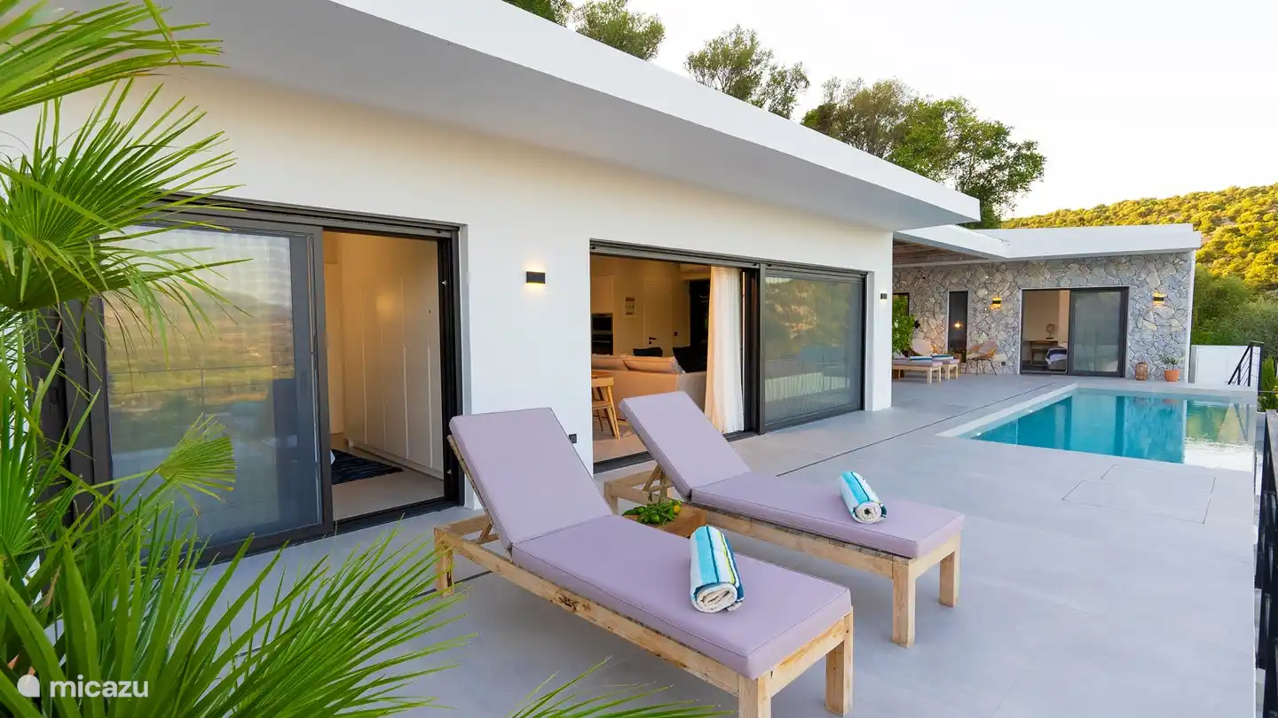 Deuxième terrasse ou terrasse ensoleillée