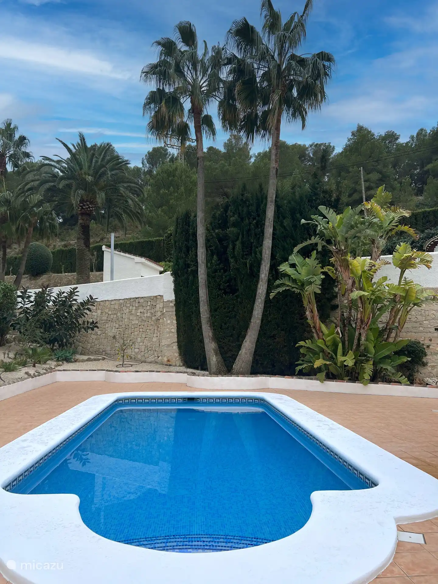 Schwimmbad nicht beheizt, 1m40 bis 2m20