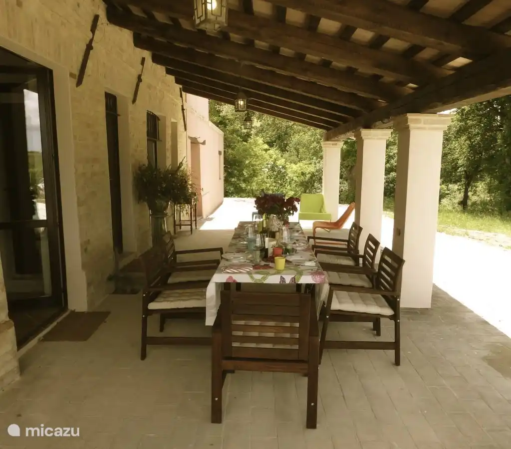 Casa Tavola