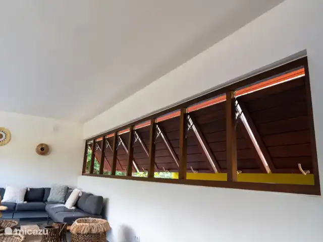 Villa Ruby piscina privada Eco resort en Curazao, Curazao Centro, Boca St. Michiel - villa Abre las contraventanas y el viento sopla entre ellas como frescor.
