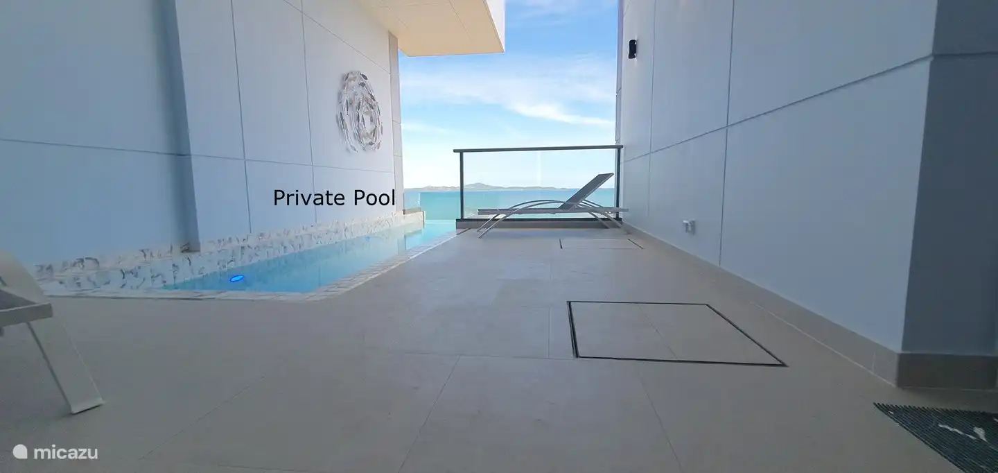 Propia piscina privada de piscina privada Swim-up Suite Apartment Jomtien Beach Pattaya c