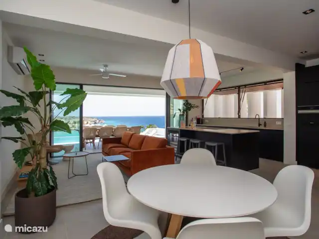 Station balnéaire de Blue Bay | Villa Bocazul 2 | Curaçao, Curaçao-Centre, Blue Bay - villa Coin repas supplémentaire dans le salon