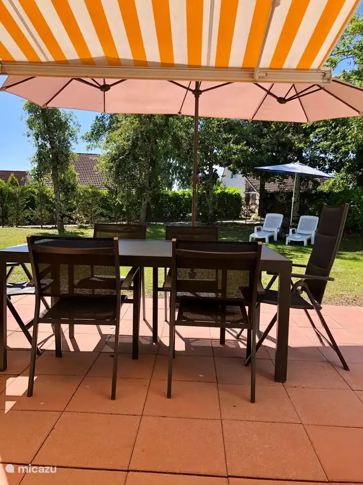 vista al jard&#237;n