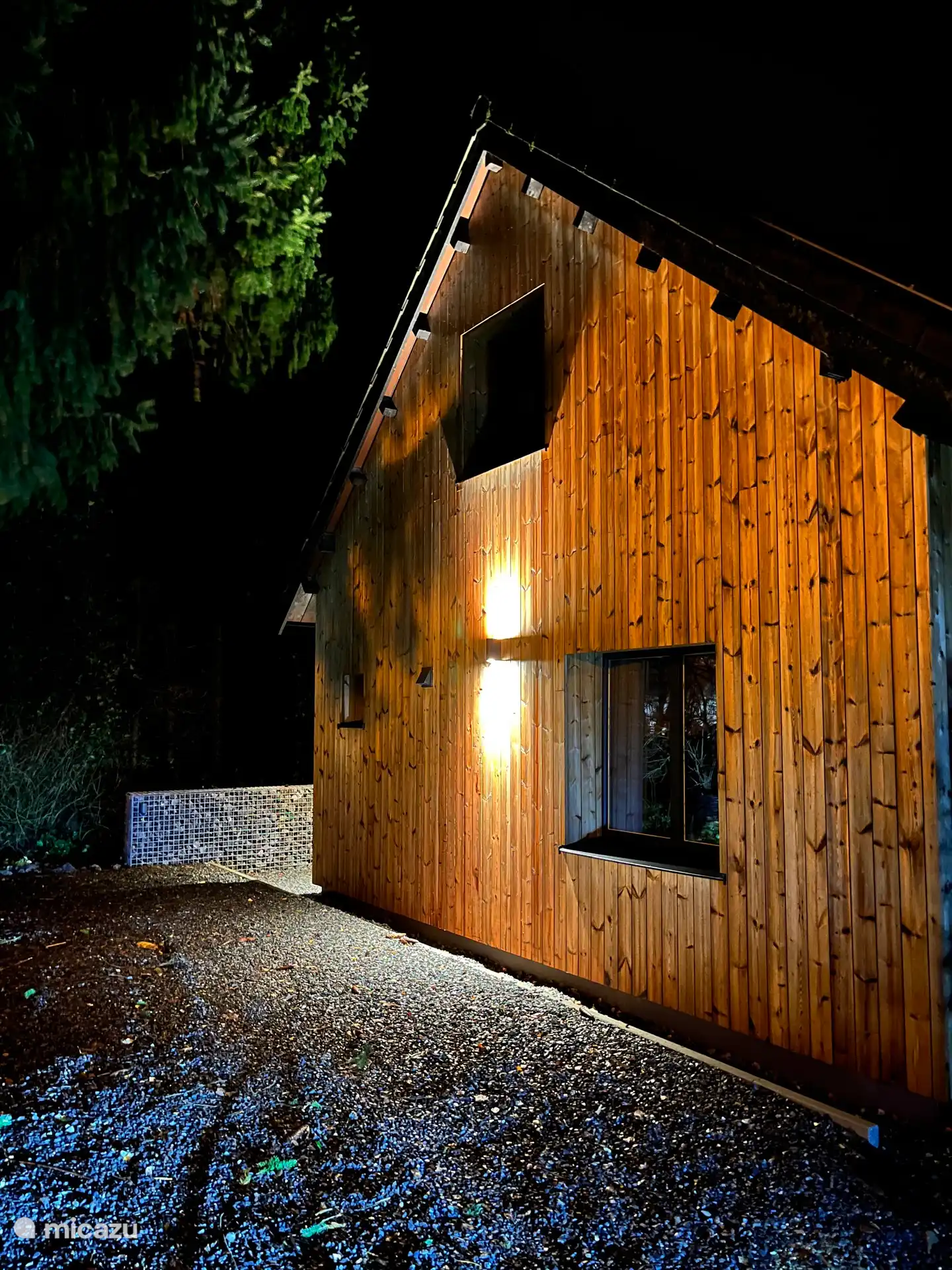 Chalet Blaireau 'by night'