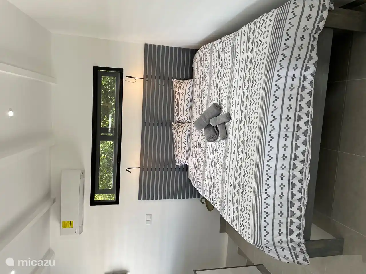 Extra lang en breed 2 persoonsbed (200-220)