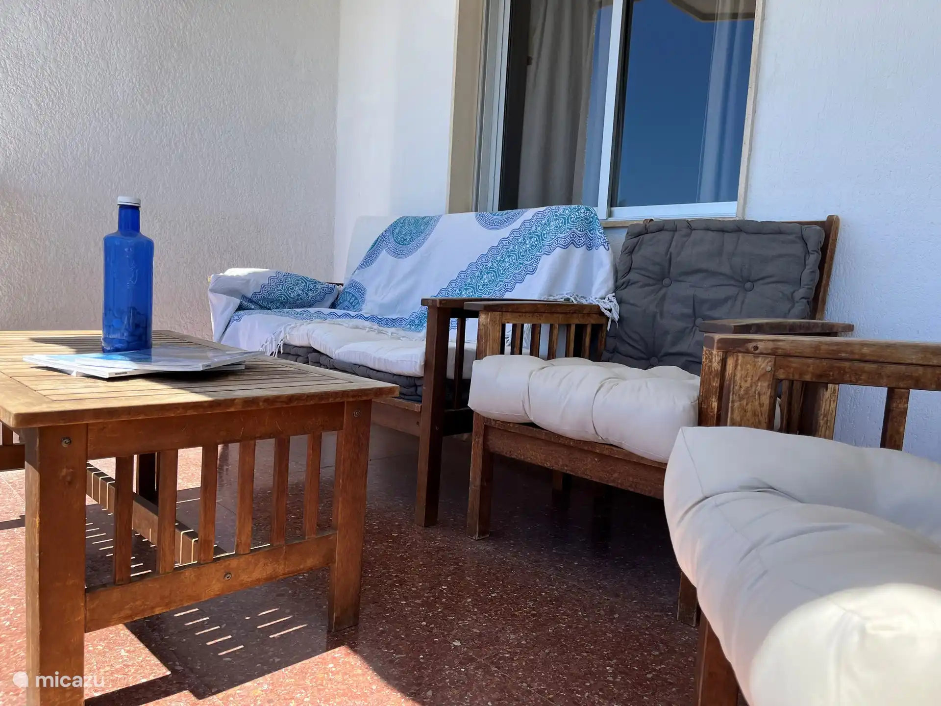 Sitzecken auf dem Balkon 