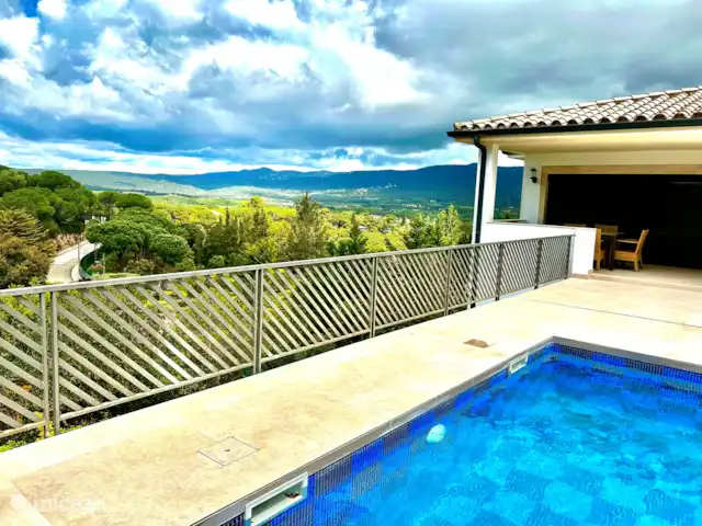 Vila Golf Costa Brava | Espagne, Costa Brava, Santa Cristina d'Aro - villa Vue depuis la piscine