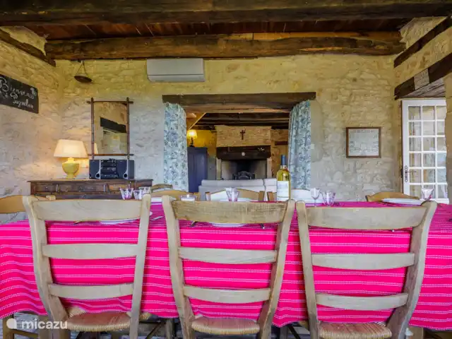 Puymilanne | France, Dordogne, Génis - maison de vacances L’espace repas