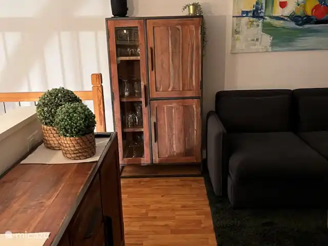 Alpenfun_r_und_l en Austria, Tirol, Fulpmes - apartamento Buffet y cómoda