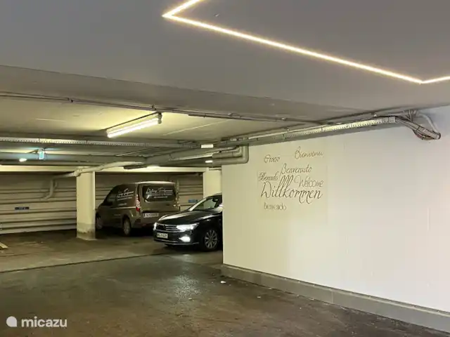 Alpenfun_r_und_l en Austria, Tirol, Fulpmes - apartamento Entrada al garaje
