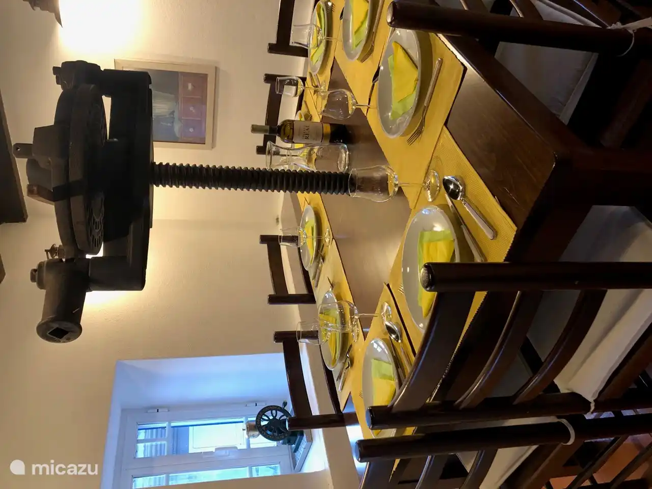 Leckeres Essen rund um die Weinpresse