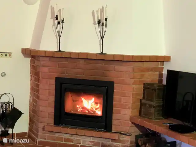 Quinta Da Cabana huren in Portugal, Costa de Prata, Salir de Matos - vakantiehuis Rond de haard - in tussen seizoen zorgen we voor hout om samen te genieten