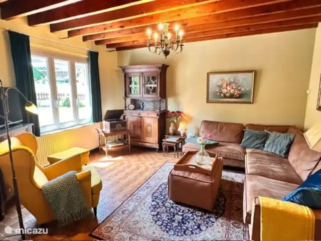 Maison Archon | France, Aisne, Archon - maison de vacances Le salon avec canapé spacieux