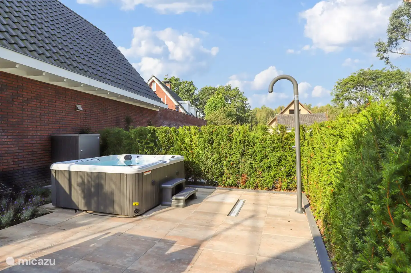 Haus Wenum: 4 – Wolf in Niederlande, Gelderland, Apeldoorn - Bed & Breakfast