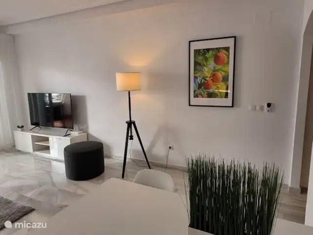 Apartamento Bahía Calpe en España, Costa Blanca, Calpe - apartamento Salón con Smart TV de 55 pulgadas.