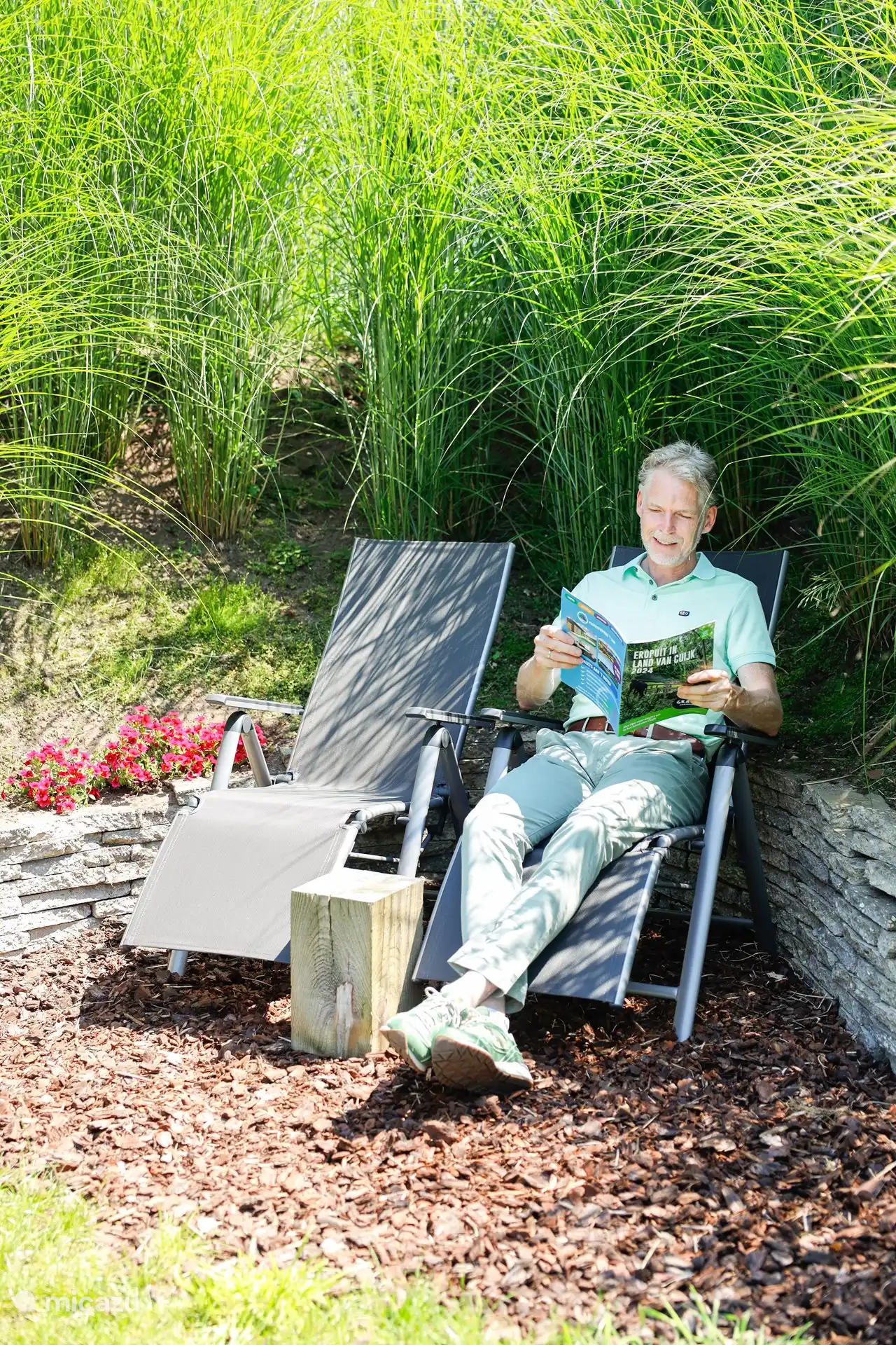 Ein weiterer Sitz mit schönen Relaxsesseln. 