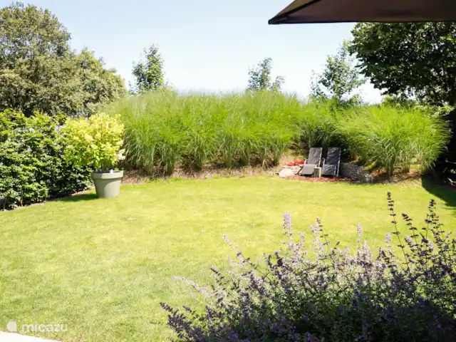 Le rêveur | Pays-Bas, Brabant-Septentrional,  Wilbertoord - maison de vacances Le jardin spacieux, entouré de verdure.