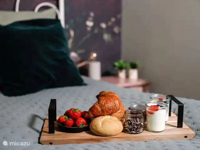 Le rêveur | Pays-Bas, Brabant-Septentrional,  Wilbertoord - maison de vacances Un délicieux petit-déjeuner frais et varié est l’une des possibilités.