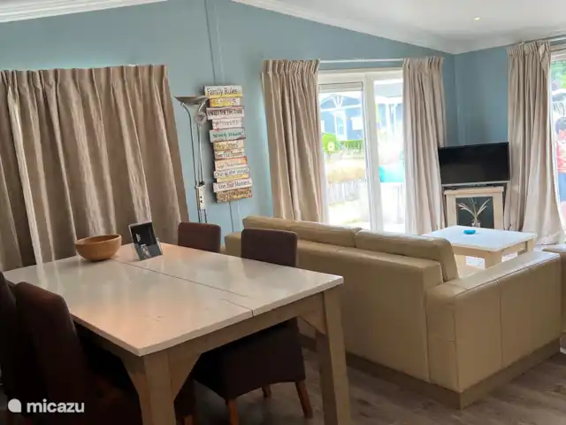 Maison de plage bleue | Pays-Bas, Zélande, Breskens - chalet Salle à manger