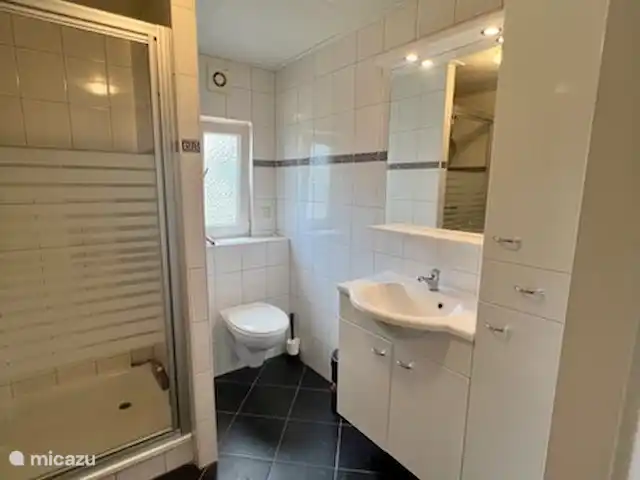 Location de Vacances Pays-Bas, Zélande, Breskens, chalet - Maison de plage blanche Salle de bains